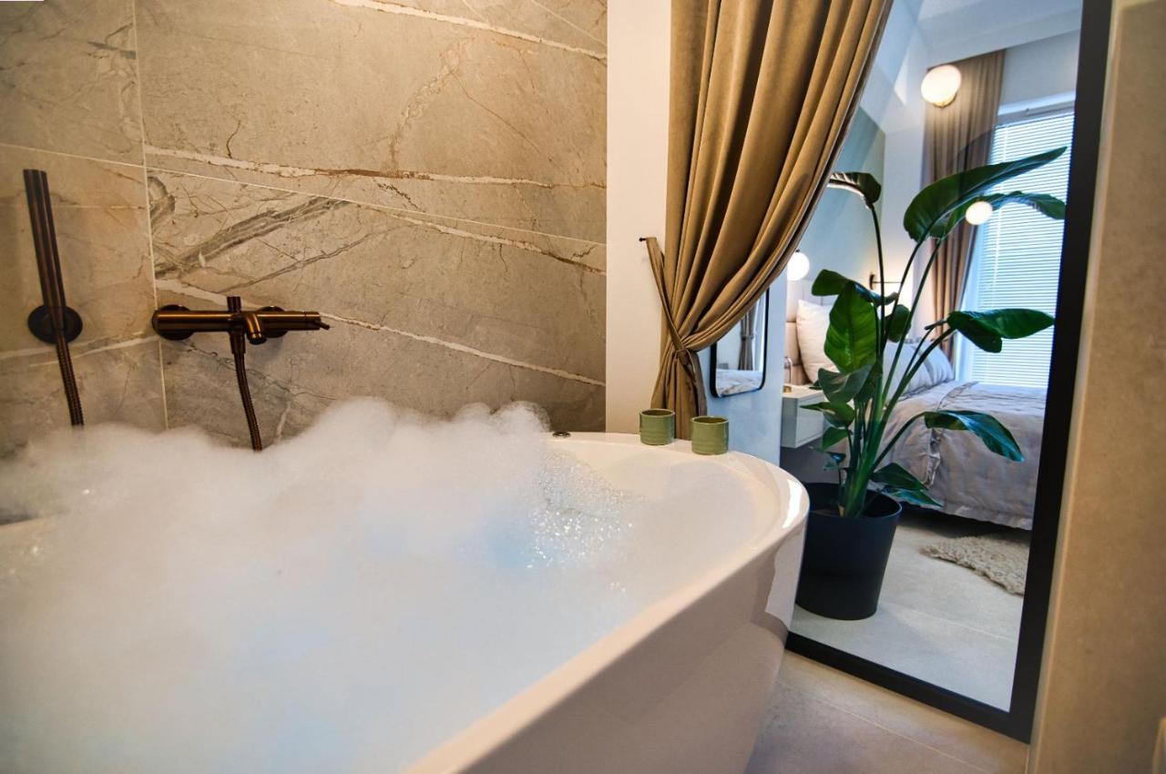 Zator Apartament Mint Wanna Spa Buitenkant foto