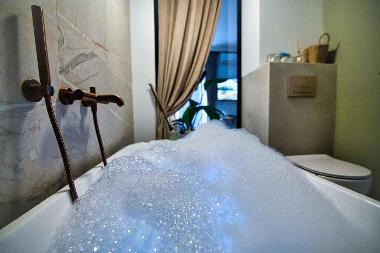 Zator Apartament Mint Wanna Spa Buitenkant foto